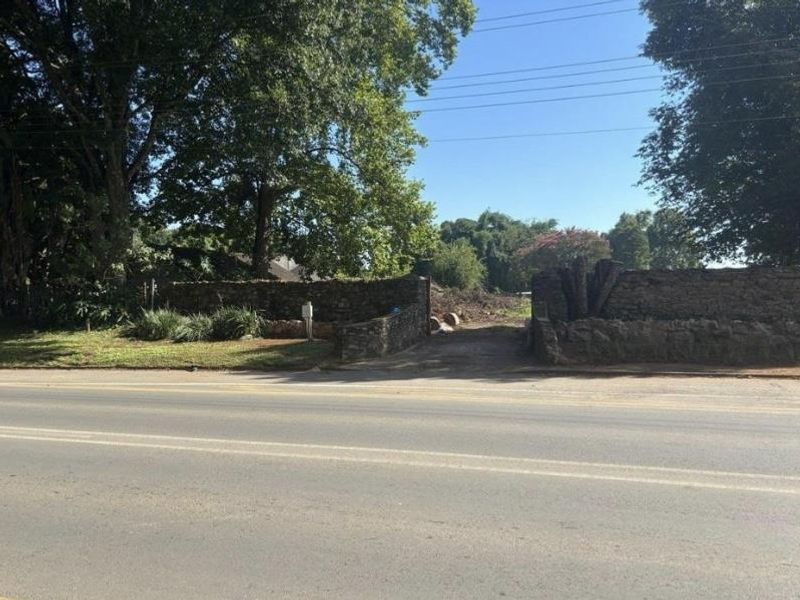 Exceptional Opportunity – 4,460m2 Versatile Commercial Land in Prime Hilton Location - Photo 3