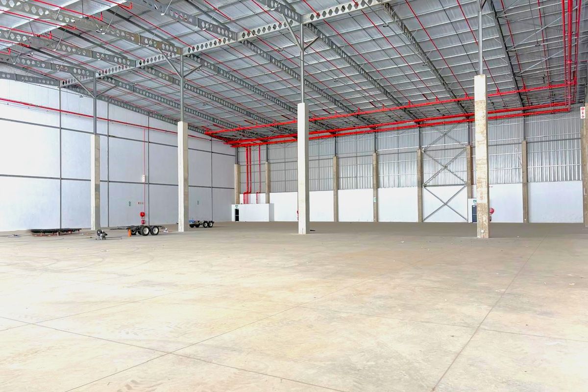 AAA Warehouse with Offices – Tottum Road - Photo 4