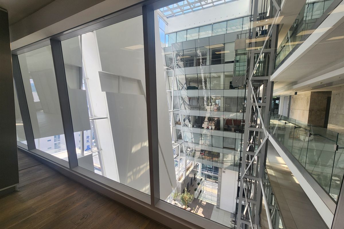 1097sqm Office space to let in Sandton - Photo 3