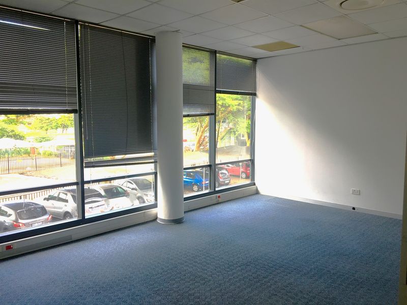 Strategic Kosi Place Office Space – 789m2 Flexible Layout in Durban’s Prime Business Hub - Photo 9