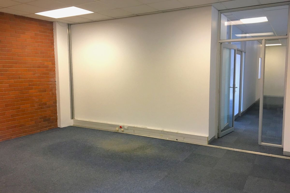 Strategic Kosi Place Office Space – 789m2 Flexible Layout in Durban’s Prime Business Hub - Photo 3