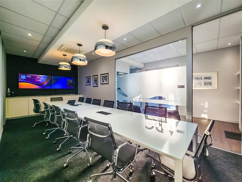 228m2 Modern Office For Sale in Cedar Tree Office Park - Photo 8