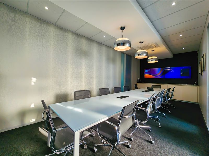 228m2 Modern Office For Sale in Cedar Tree Office Park - Photo 7