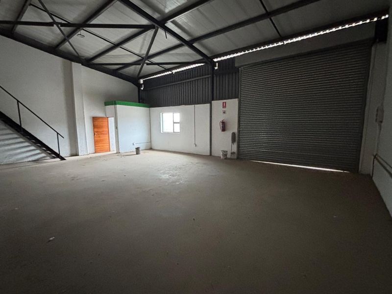 190sqm Mini-Factory to rent in Mkondeni from R9500-00 per month + Vat - Photo 6