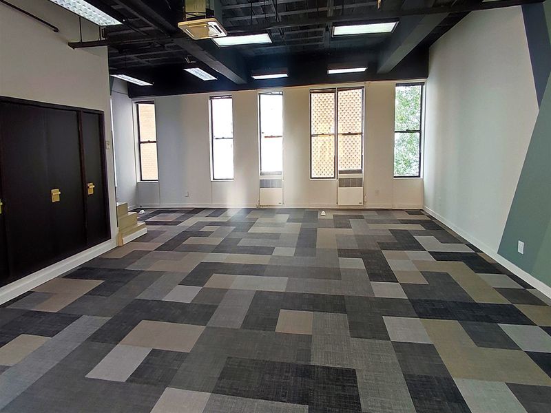 227sqm Offices to let in Rosebank - Photo 5