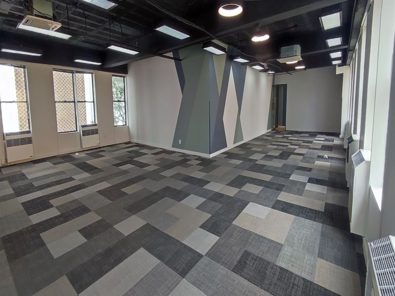 227sqm Offices to let in Rosebank - Photo 6