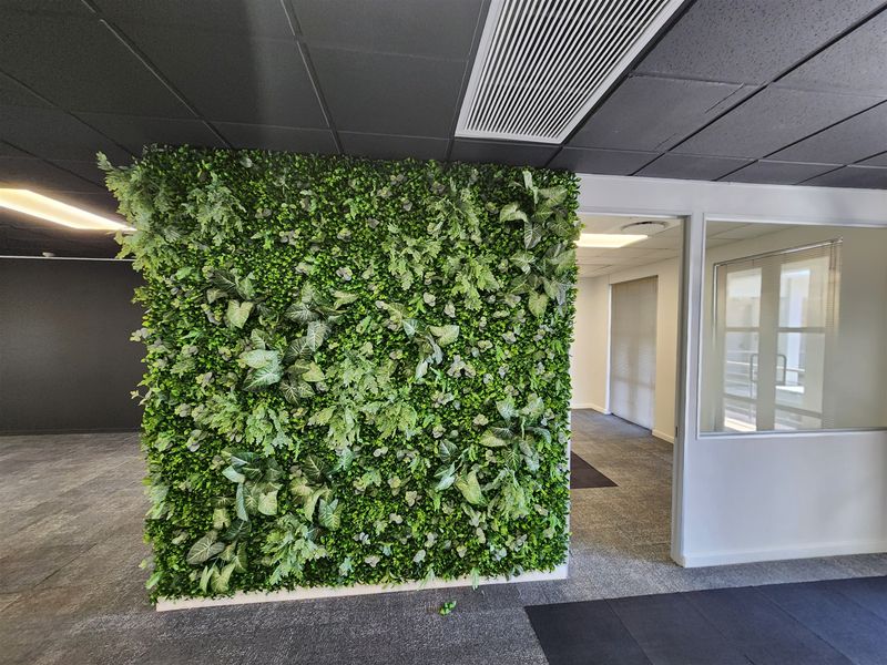 9250.76sqm Offices to let in Sandton - Photo 4
