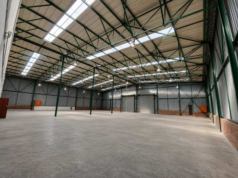 Industrial Unit To Let | 1,560m2 | Alphen Square West, Randjespark, Midrand - Photo 2