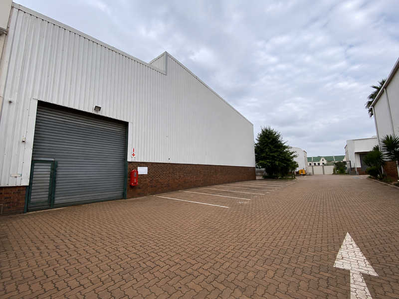 Industrial Unit To Let | 1,560m2 | Alphen Square West, Randjespark, Midrand - Photo 8