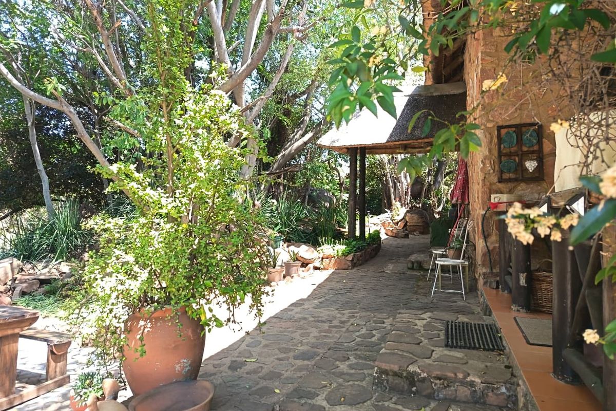 Lush 12ha Farm For Sale Near Buffelspoort – With River, Views & Rental Income - Photo 5
