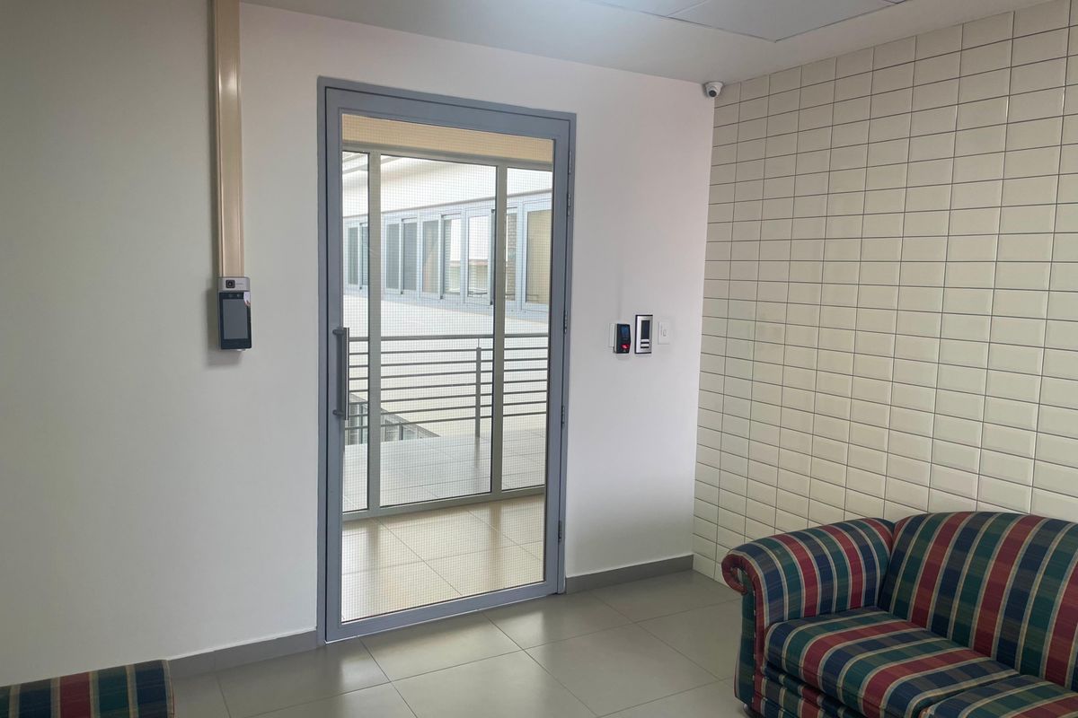 Elevate Your Business! 444.60 m2 Office Space To Let – International Business Gateway, Midrand - Photo 4