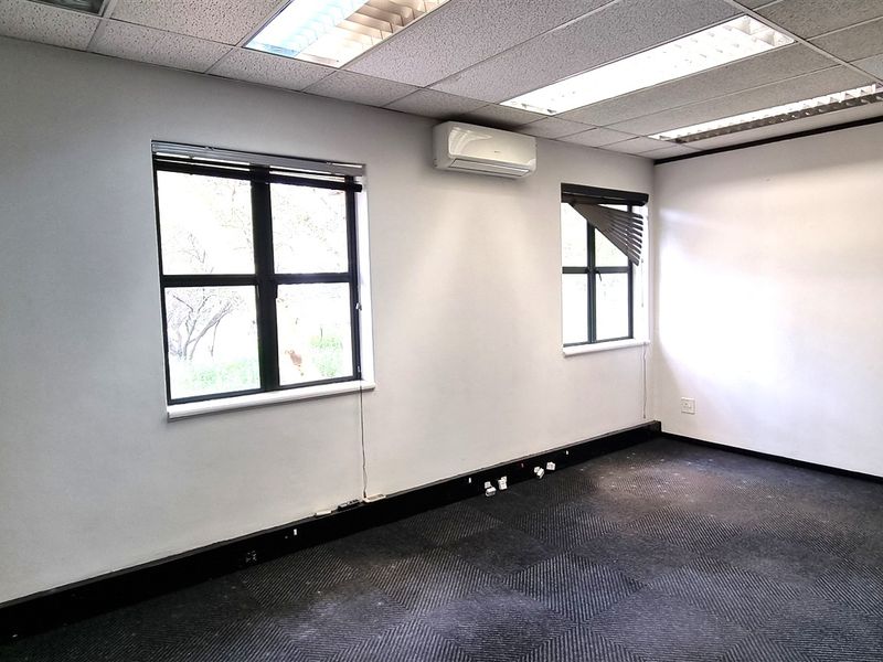 Office space to in St Andrews Office Park - Photo 7