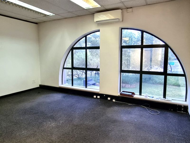Office space to in St Andrews Office Park - Photo 9