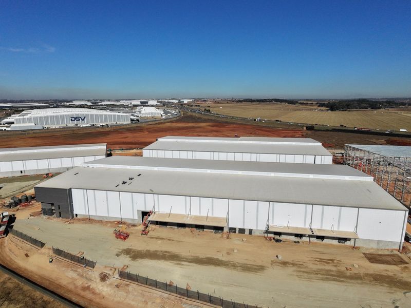 Warehouse to let in Witfontein - Photo 5