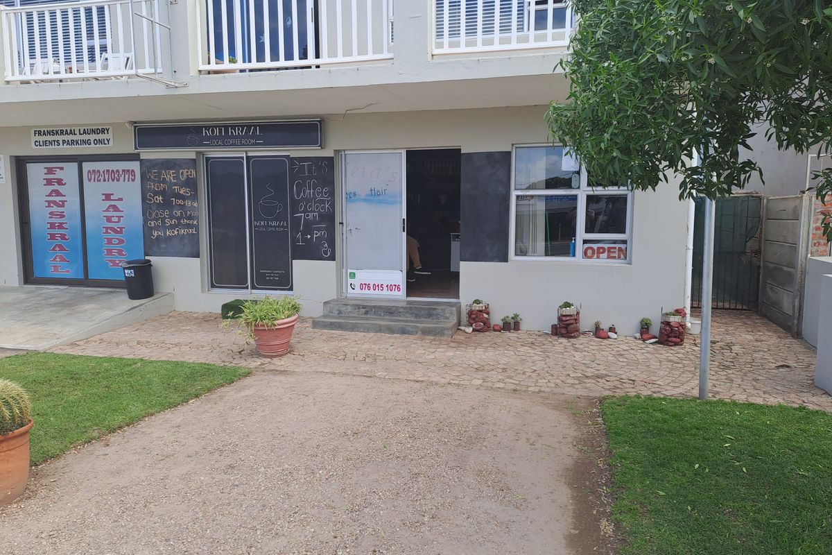 Exceptional Investment & Lifestyle Opportunity in Franskraal, Overberg. Building AND vacant stand. - Photo 3