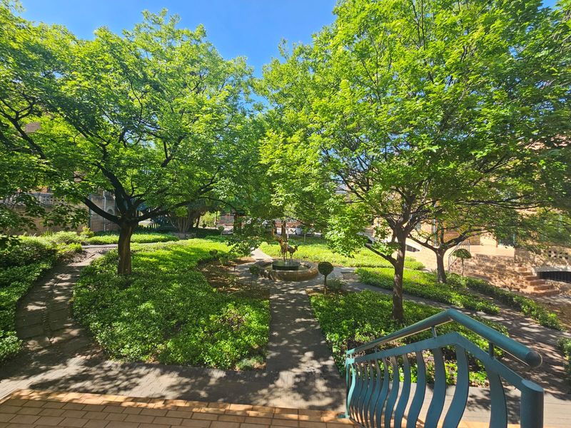 TO LET | Prime Office Space I ±442 m2 I Glen Manor Office Park, Menlyn - Photo 2