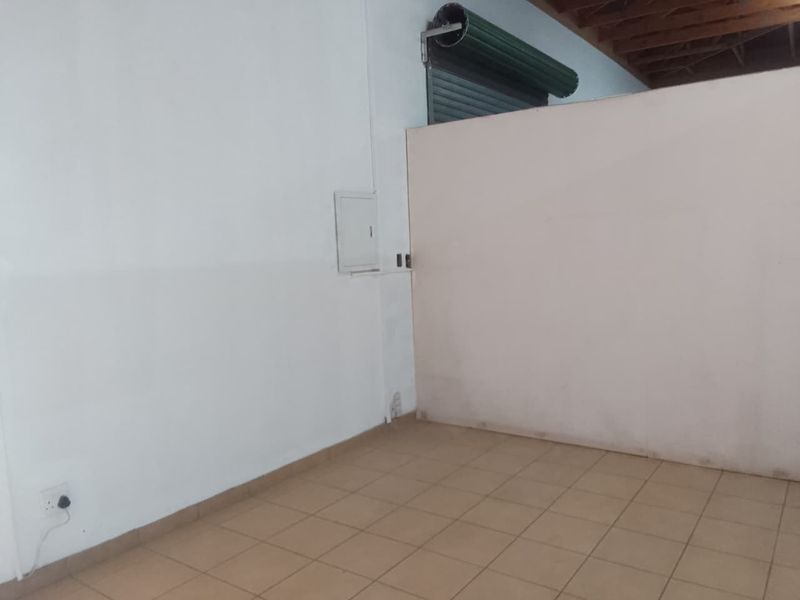 Spacious Warehouse. Ample Parking. Prime CW1 Location. - Photo 3