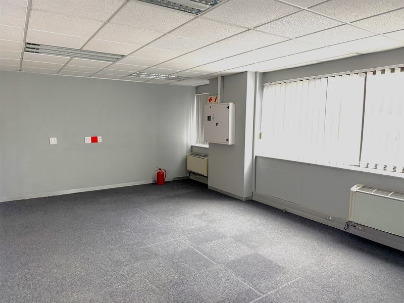 Prime Office Space in Pharos House, Westville – 330sqm Ground Floor - Photo 7