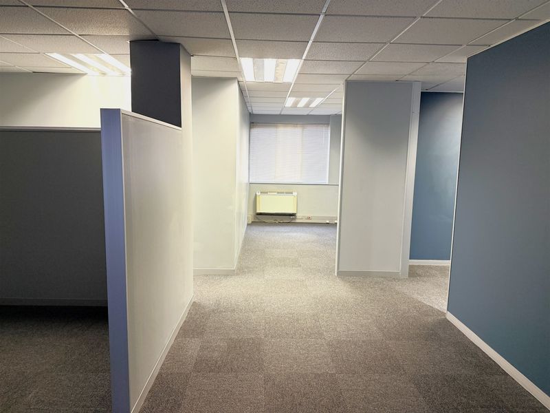Prime Office Space in Pharos House, Westville – 330sqm Ground Floor - Photo 4
