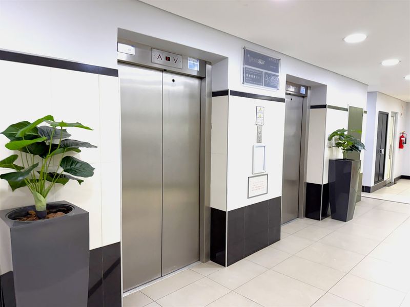 Prime Office Space in Pharos House, Westville – 330sqm Ground Floor - Photo 5