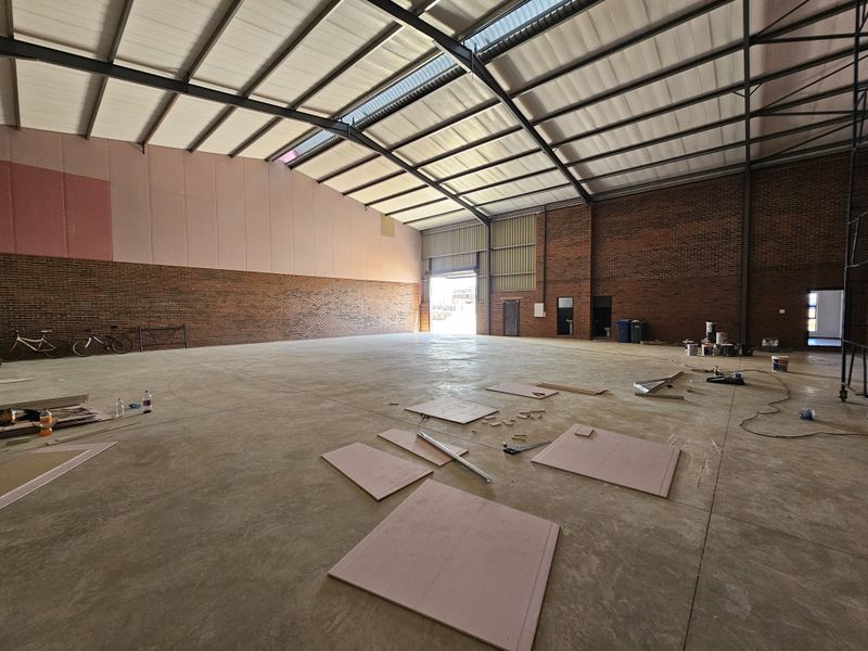 TO LET - MINI WAREHOUSE CENTURION - Photo 7