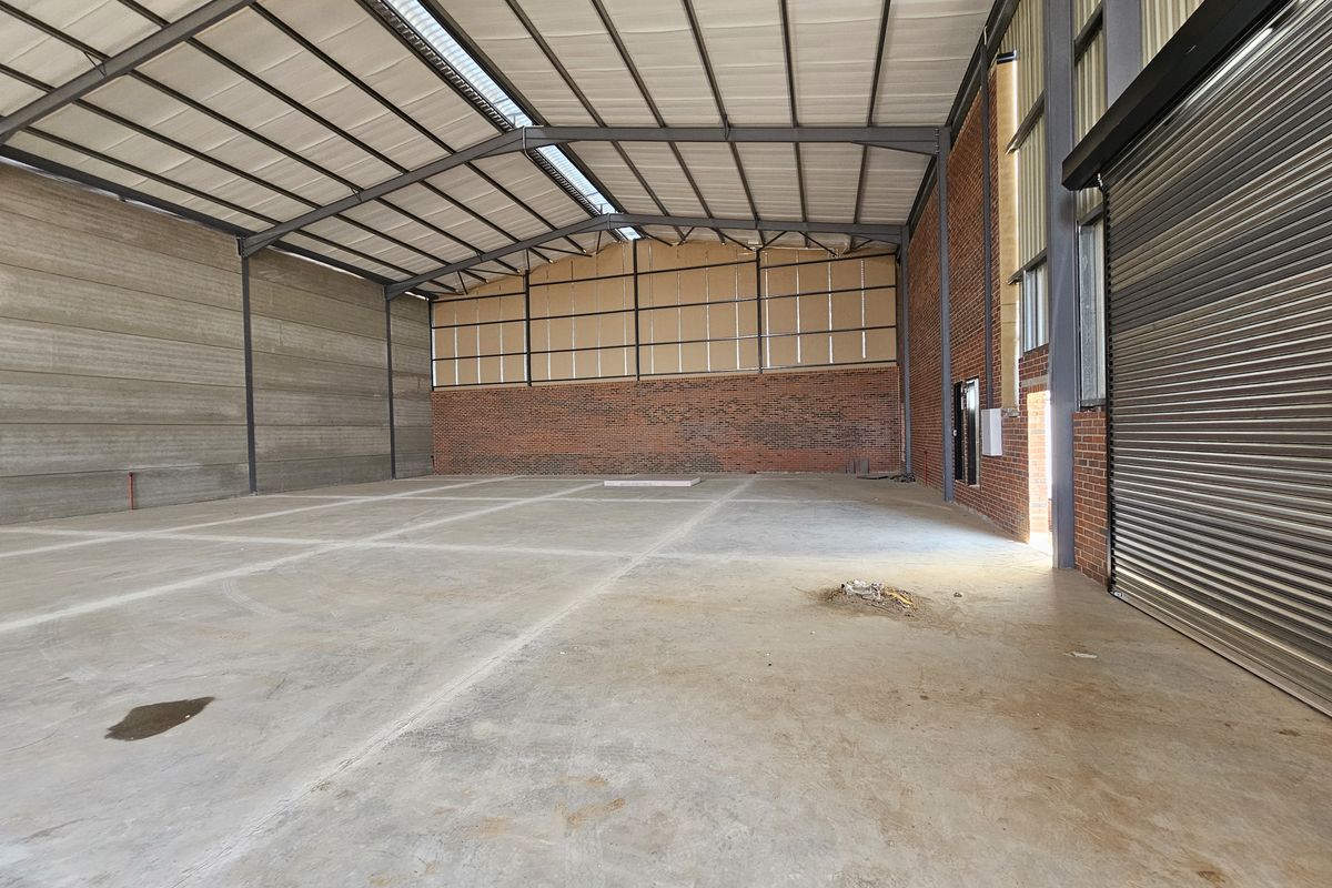 TO LET - MINI WAREHOUSE CENTURION - Photo 4