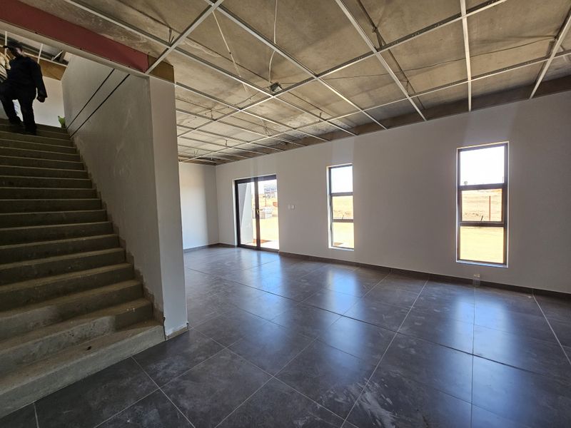 TO LET - MINI WAREHOUSE CENTURION - Photo 8