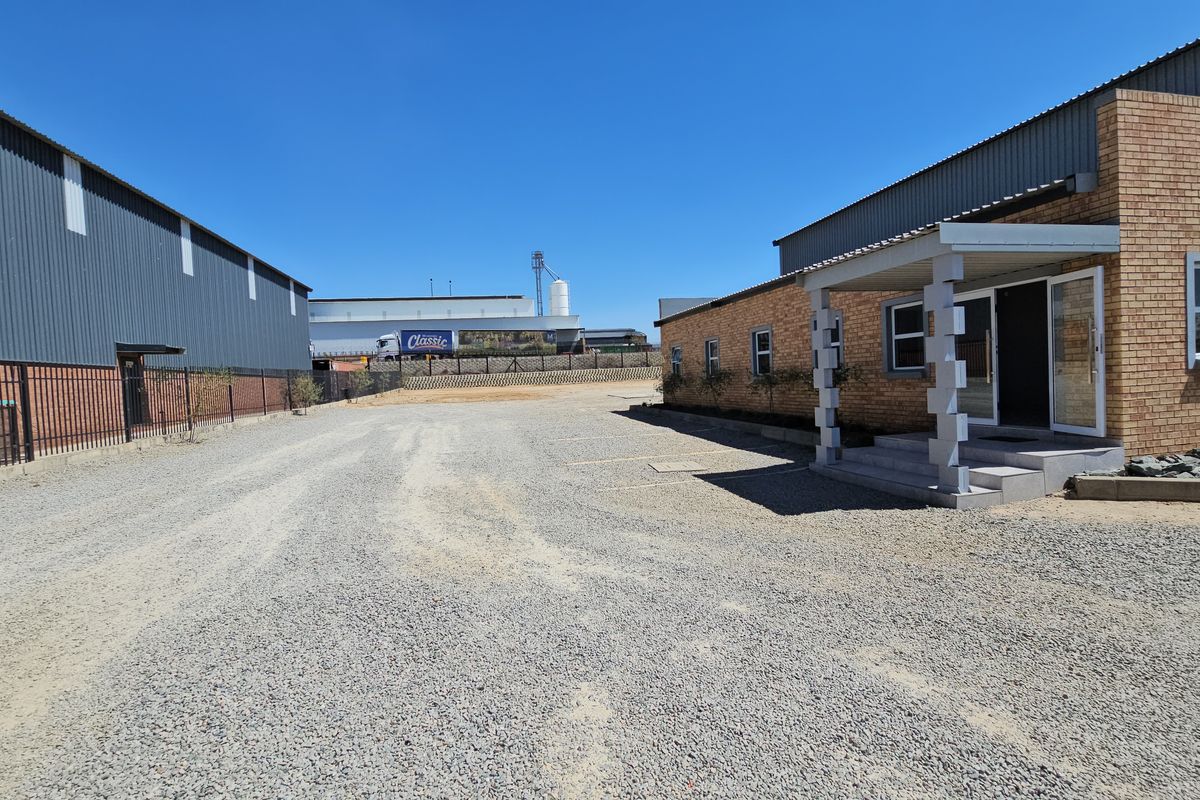 TO LET - WORKSHOP CENTURION WEST - Photo 5