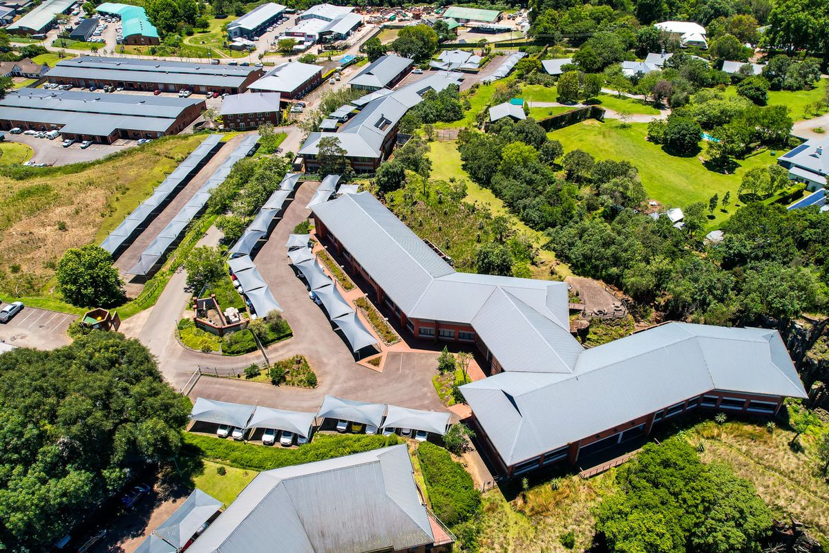 Prime Office Investment Opportunity on Pin Oak Avenue, Hilton - Photo 2