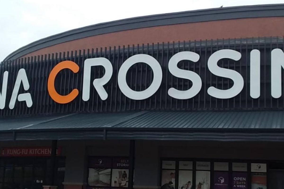 TO LET - Small retail Shop - Montana Crossing - Photo 2