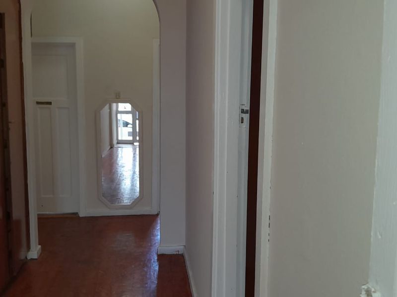 Prime Commercial Property in Berea, East London - Photo 6