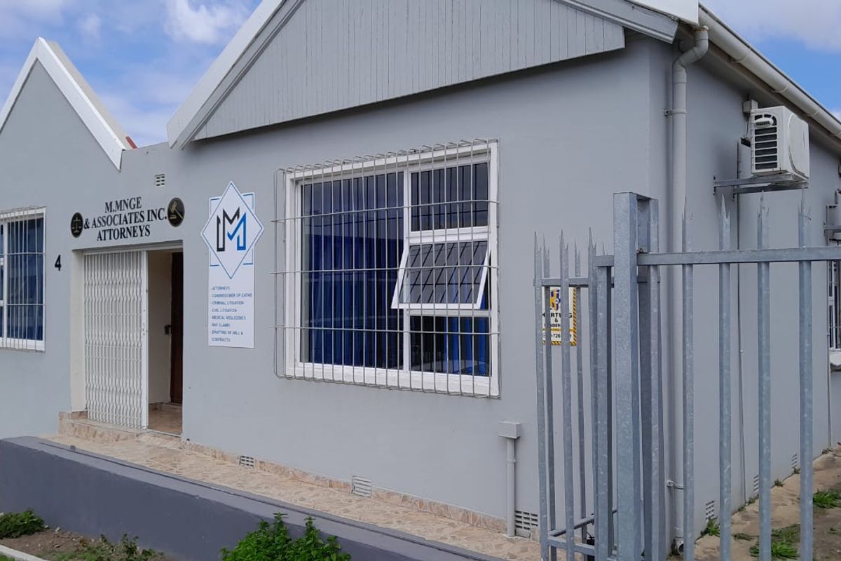 Prime Commercial Property in Berea, East London - Photo 2