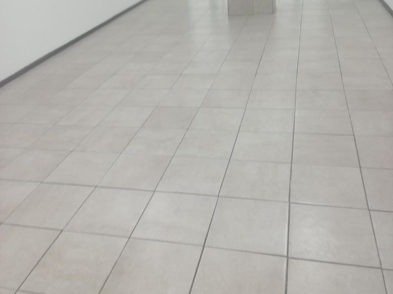 Shop to Let in Trevenna – Prime Location! - Photo 2