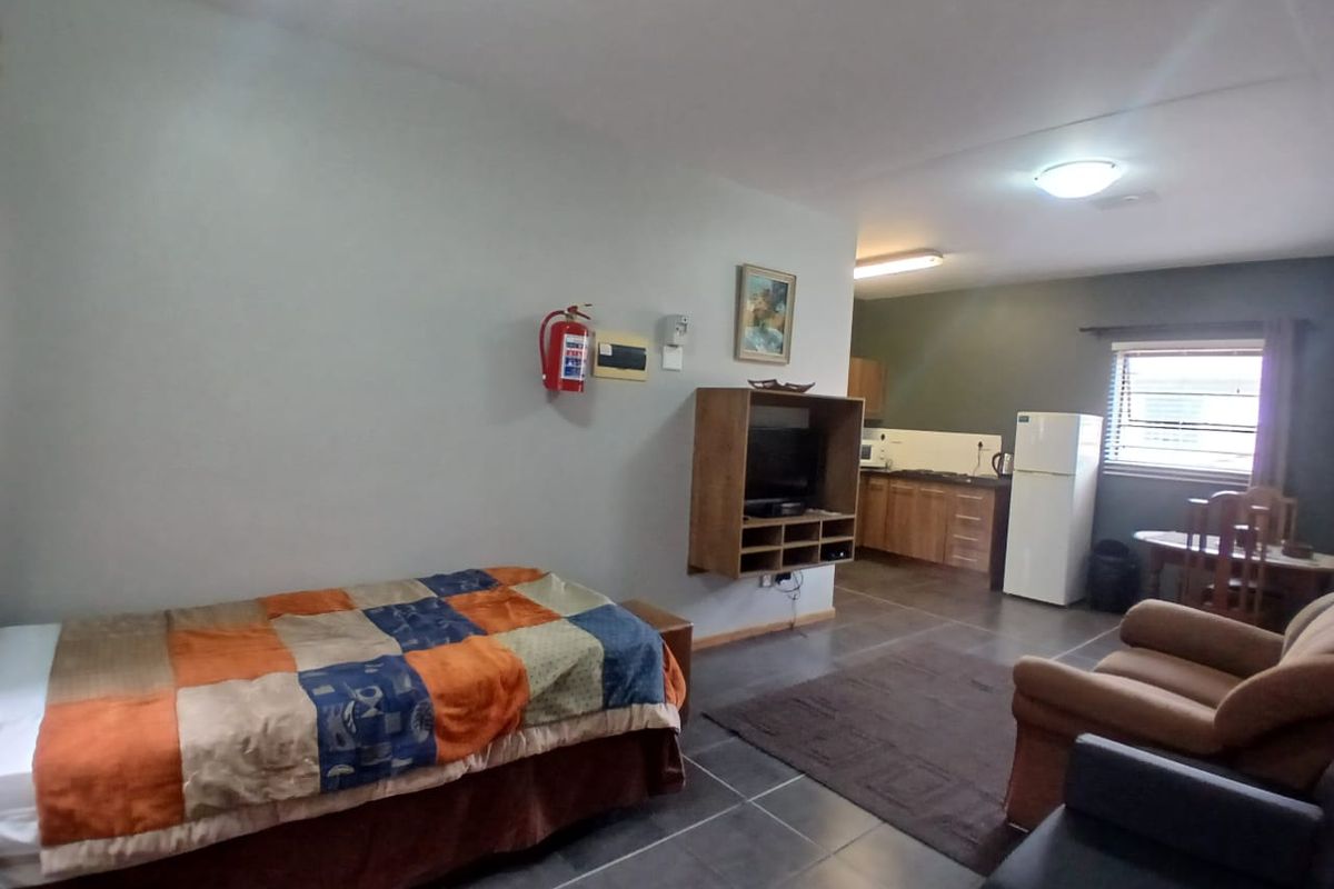 Income-Generating Hospitality Investment - Photo 2