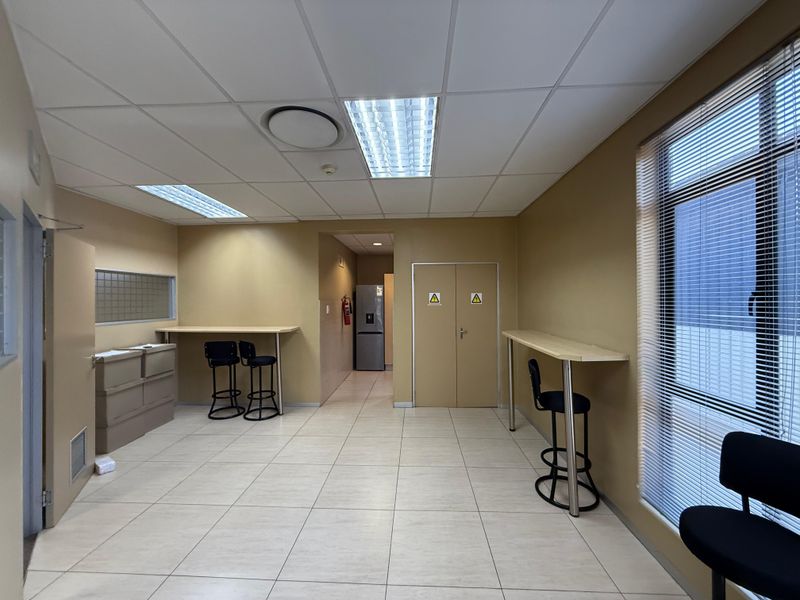 Prime Investment Opportunity – Fully Tenanted A-Grade Office Park in Rustenburg - Photo 7