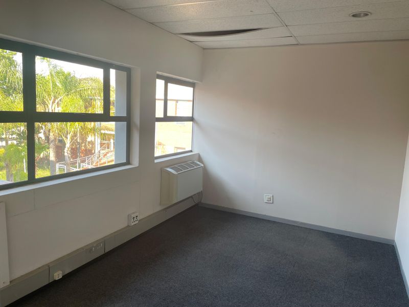 To Let: 1,230.09 m2 First Floor Office | Block C, 789 16th Road, Randjespark, Midrand - Photo 9
