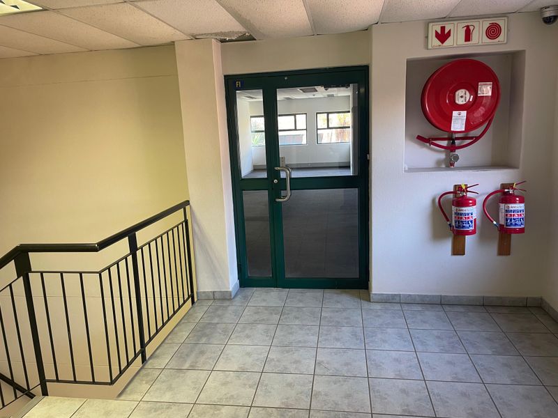 To Let: 1,230.09 m2 First Floor Office | Block C, 789 16th Road, Randjespark, Midrand - Photo 7