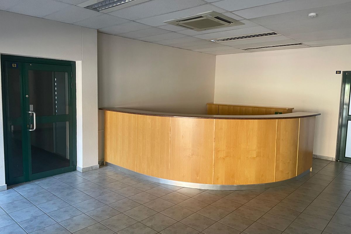 To Let: 1,230.09 m2 First Floor Office | Block C, 789 16th Road, Randjespark, Midrand - Photo 3