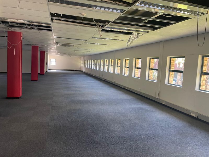 To Let: 514.1 m2 Ground Floor Office | Block C, 789 16th Road, Randjespark, Midrand - Photo 10
