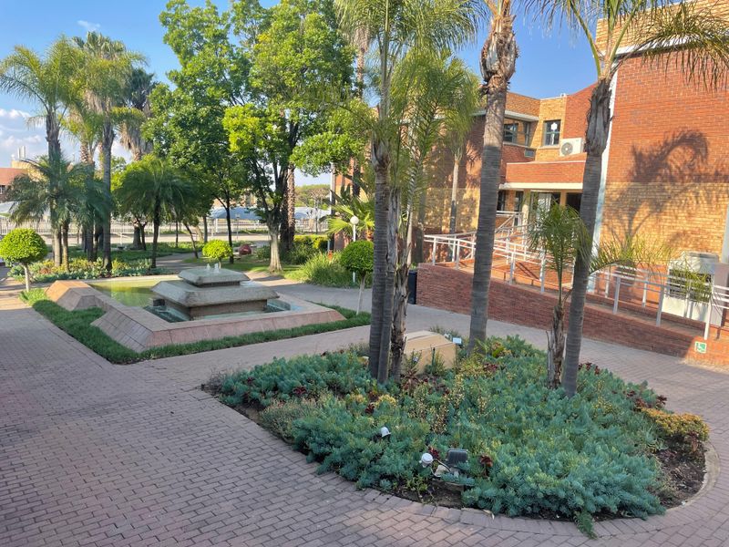 To Let: 686.90 m2 Office | Block C, Portion Ground Floor – 789 16th Road, Randjespark, Midrand - Photo 5