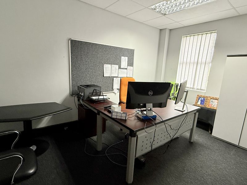 Secure Income-Generating Office Property | Victoria Country Club Estate - Photo 5