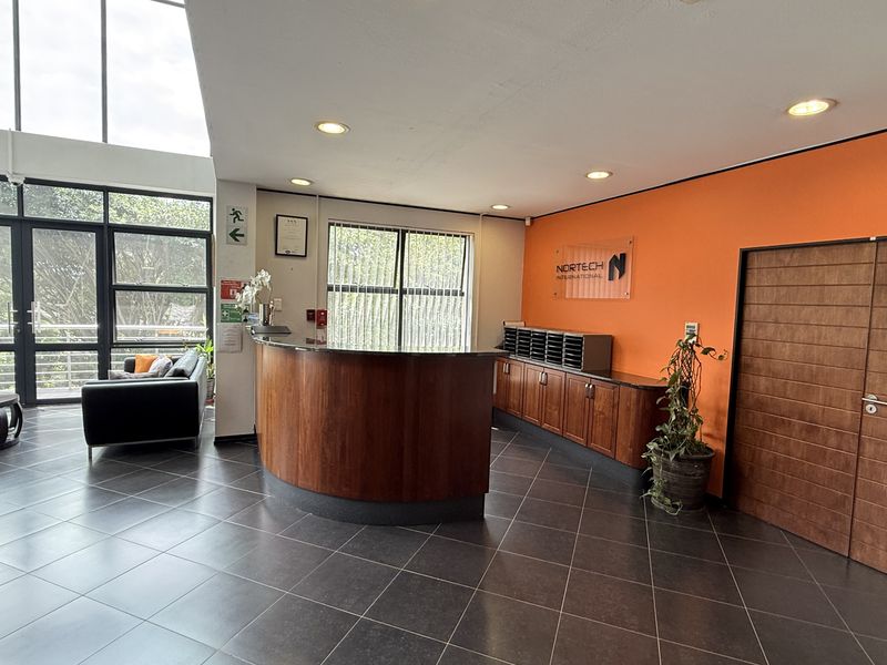 Secure Income-Generating Office Property | Victoria Country Club Estate - Photo 3