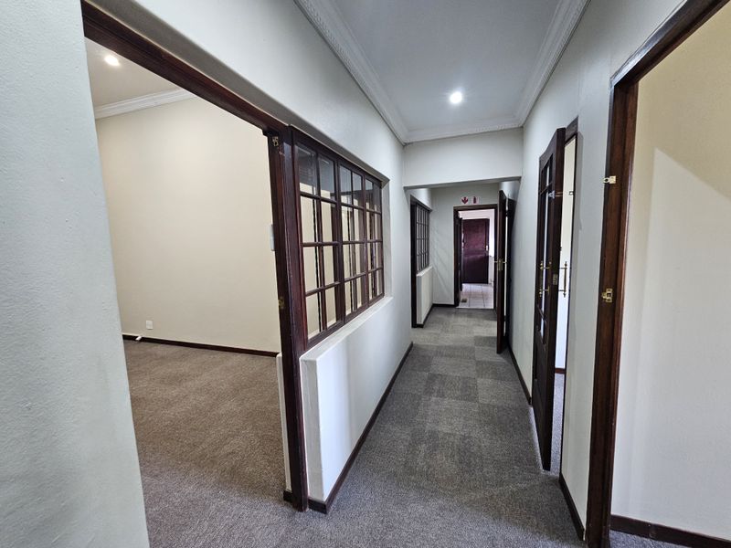 TO LET - OFFICE OR SALON SPACE CENTURION - Photo 7