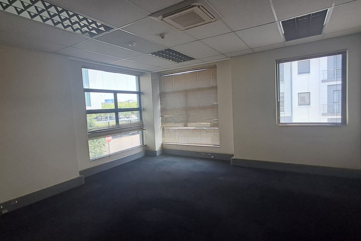 1190m2 Office to let in Eco Park - Photo 5