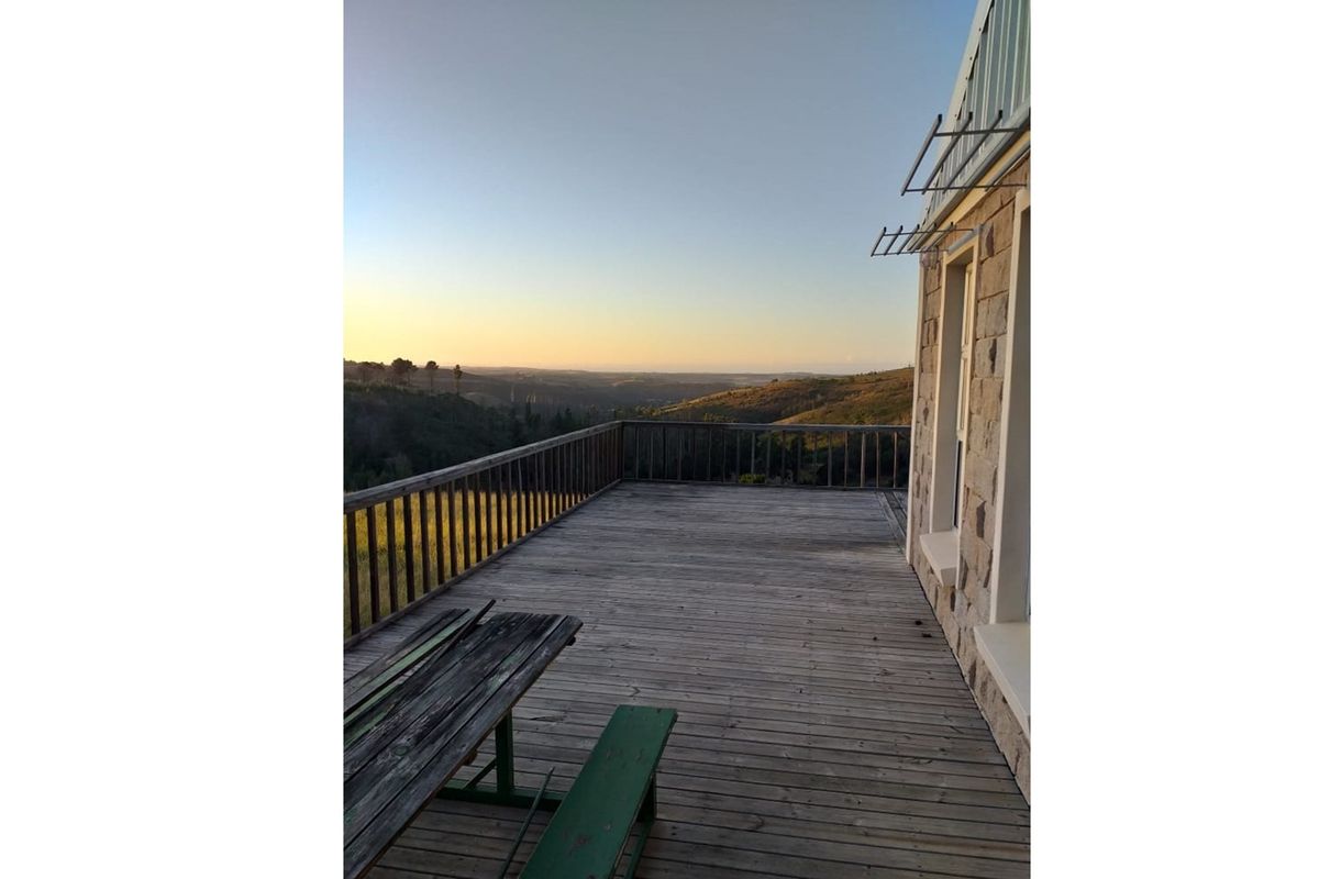 Peace, Simplicity & Scenic Beauty. Your Lifestyle Smallholding Awaits - Photo 4