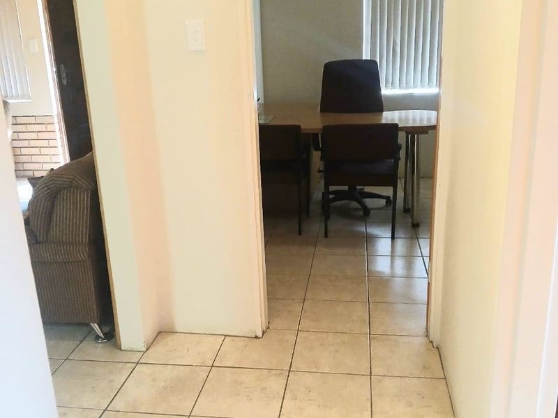 PRIME OFFICE SPACE IN SCOTTSVILLE - Photo 4