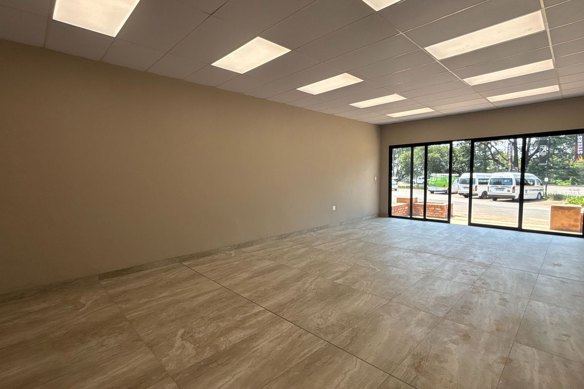 80 sqm Commercial Shop to Rent in Hilton Central - Photo 5