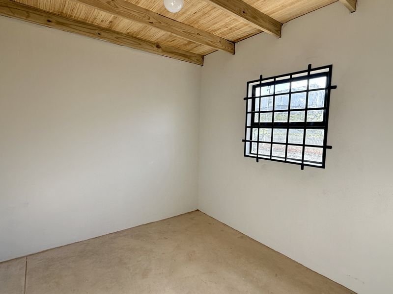 300 m2 Industrial Warehouse to Rent | Prime Location & Secure Facility - Photo 7