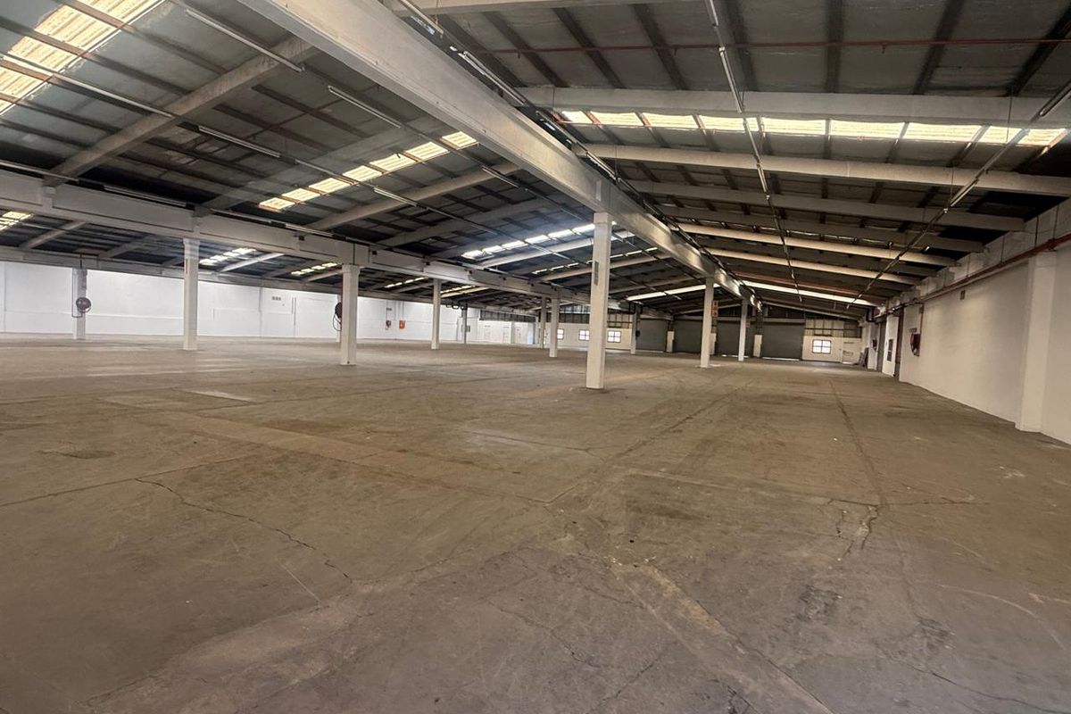 Warehouse in New Germany - Photo 3