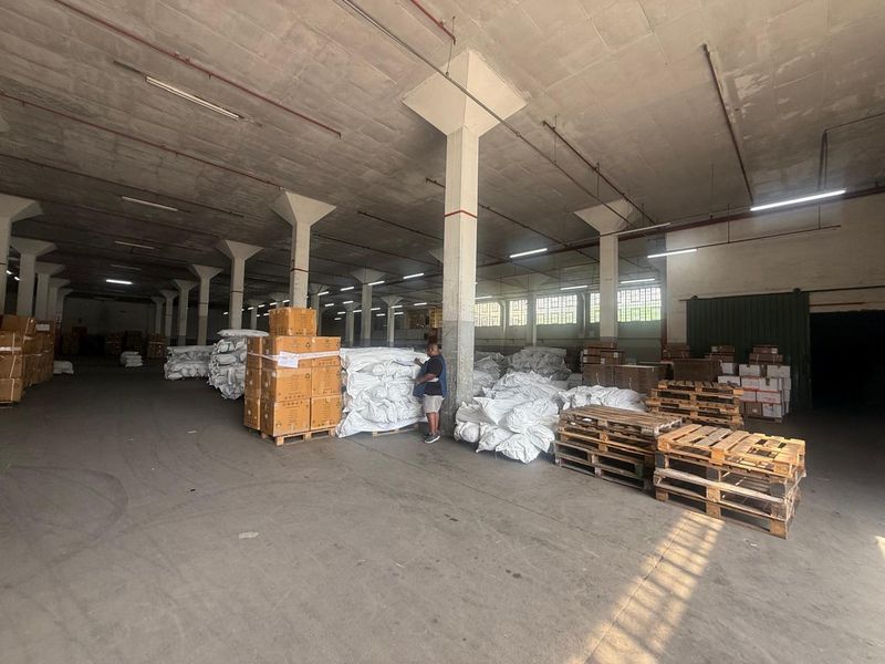 Warehouse in New Germany - Photo 2